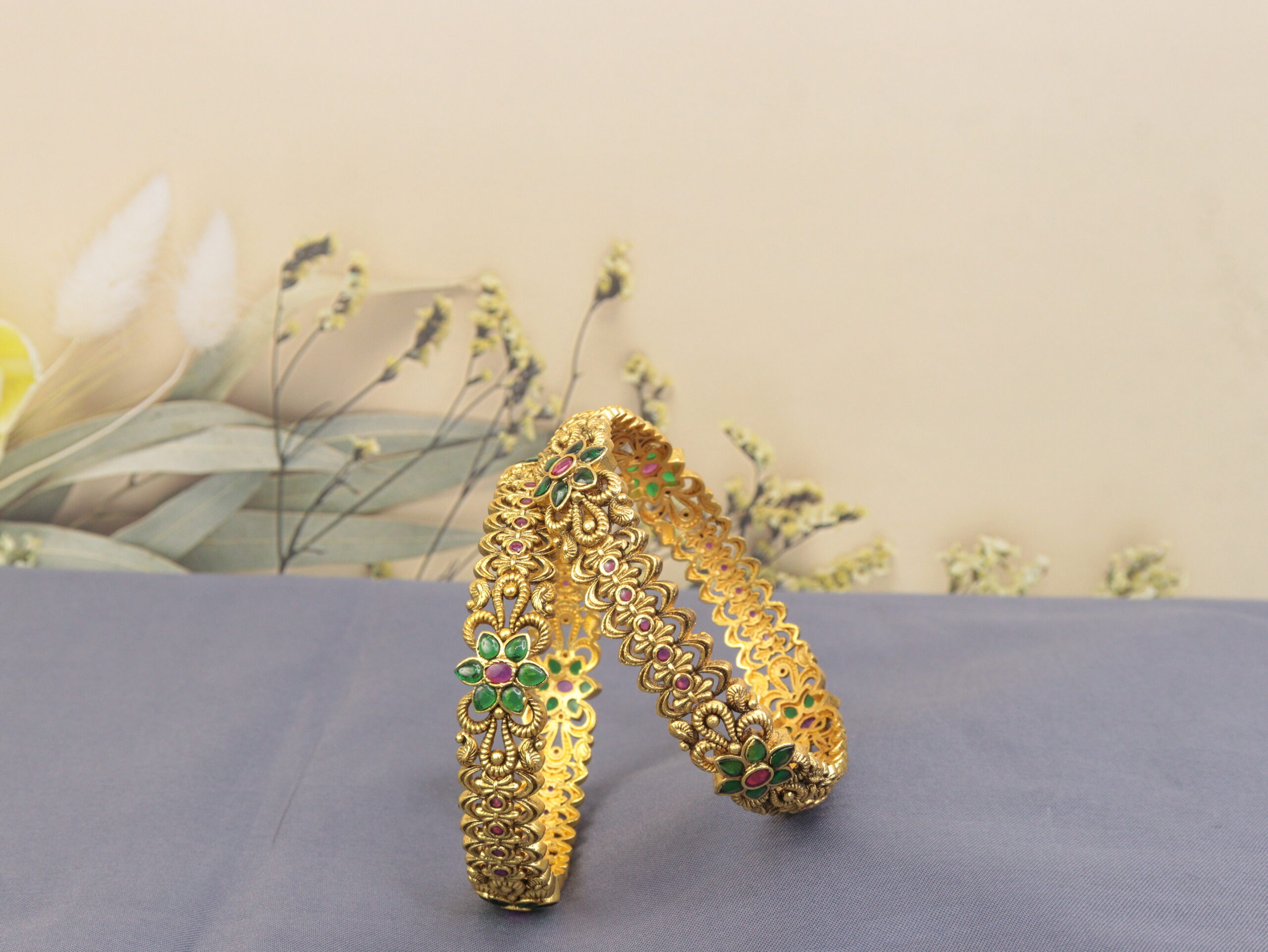 Lightweight Jewellery 2025